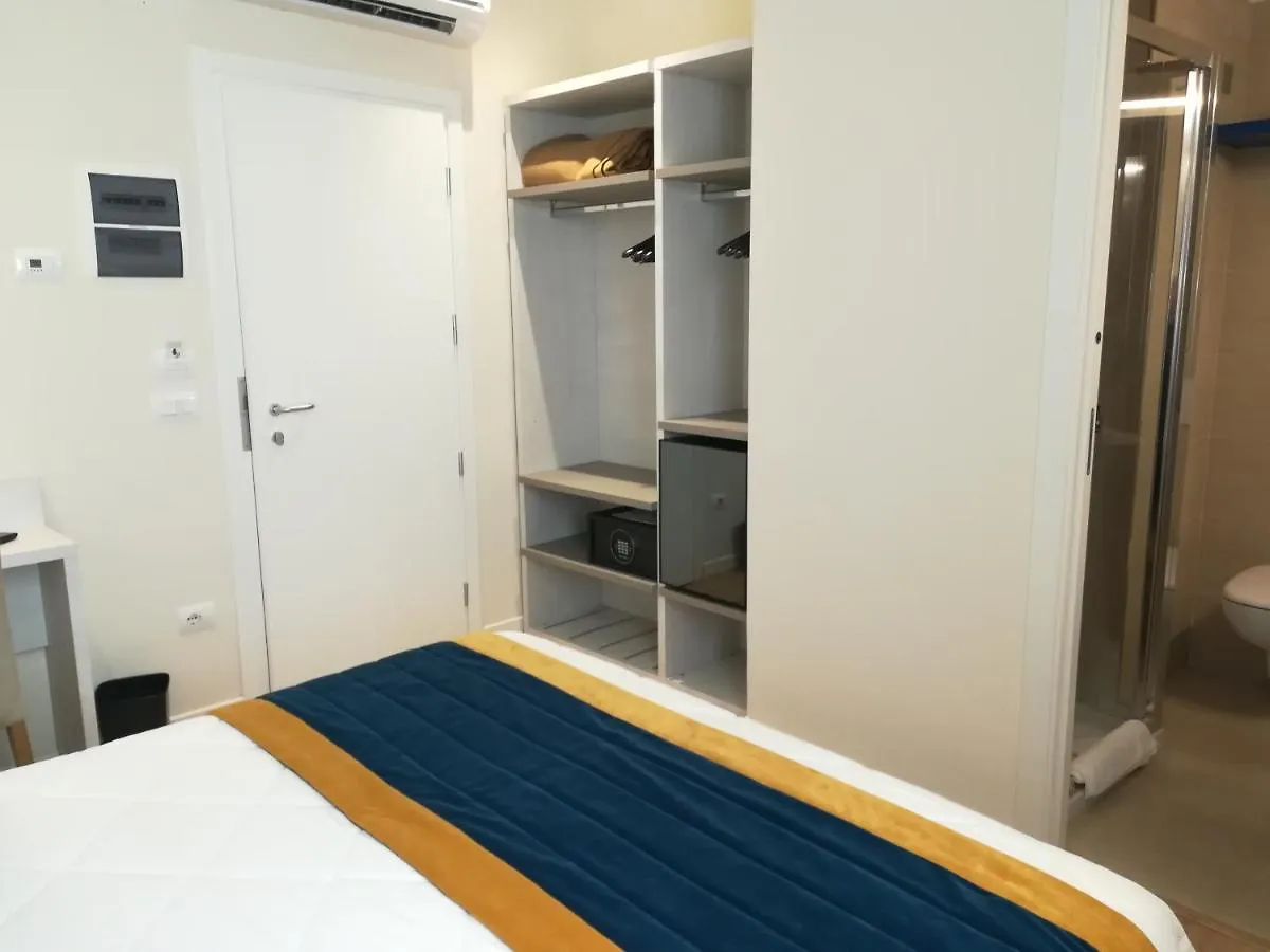 Roma Hotel Castiglione della Pescaia 3*,